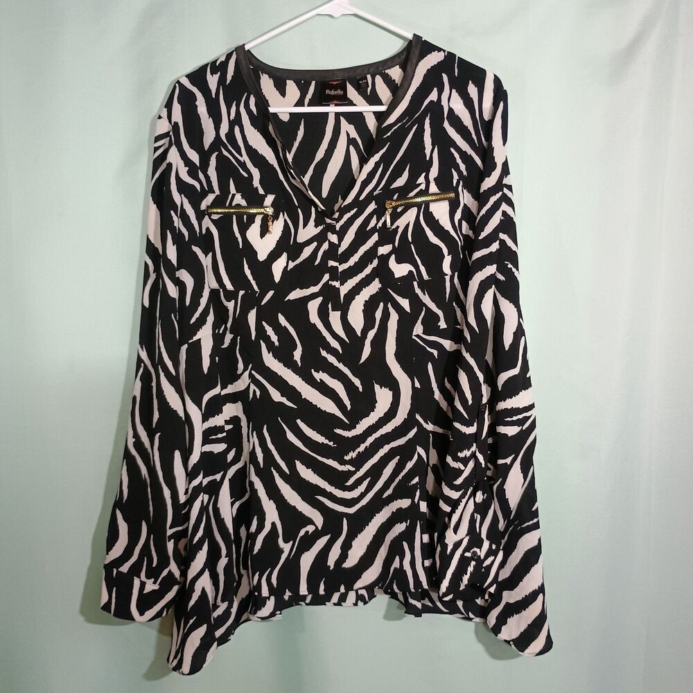 Black White Zebra Print Blouse Women's Long Sleeve Zip Detail V Neck Flowy Top